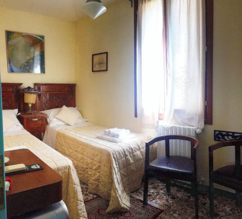 3749 Ponte Chiodo Guest House - photo 1