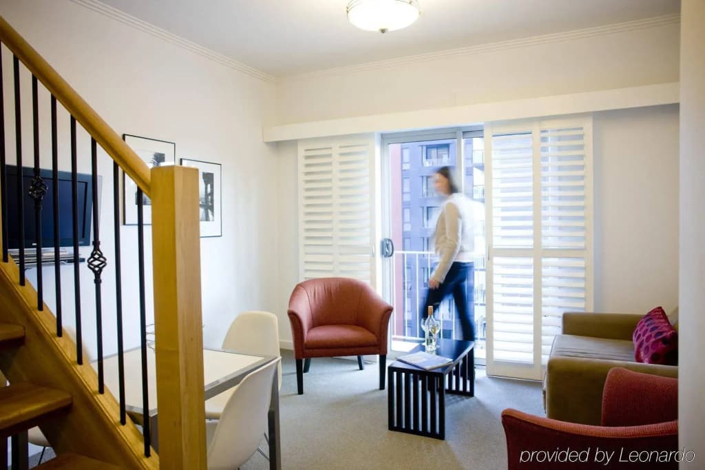 Alto Hotel on Bourke - photo 17