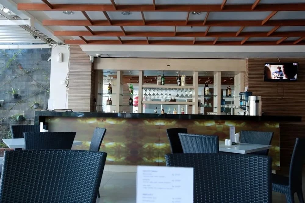 RedDoorz Near Lippo Mall Kuta - photo 13