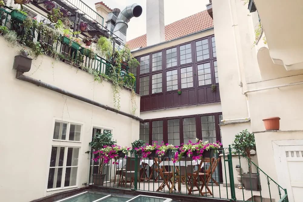 Old Town Square Hotel - photo 16