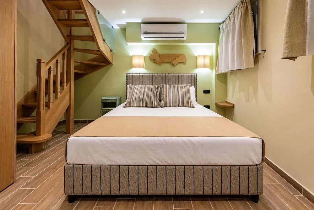 Ipelhome Plaka Boutique Apartments - photo 28