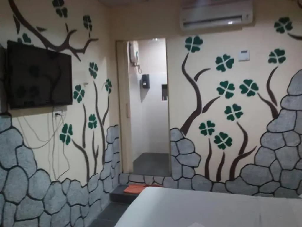 Golden Leaf Hotel Danga Bay - photo 4