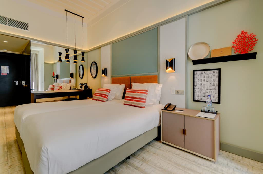 Hotel Vincci Baixa - photo 4