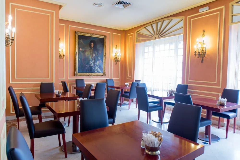 Hotel Arosa - photo 27