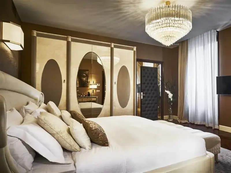The Suite - photo 1