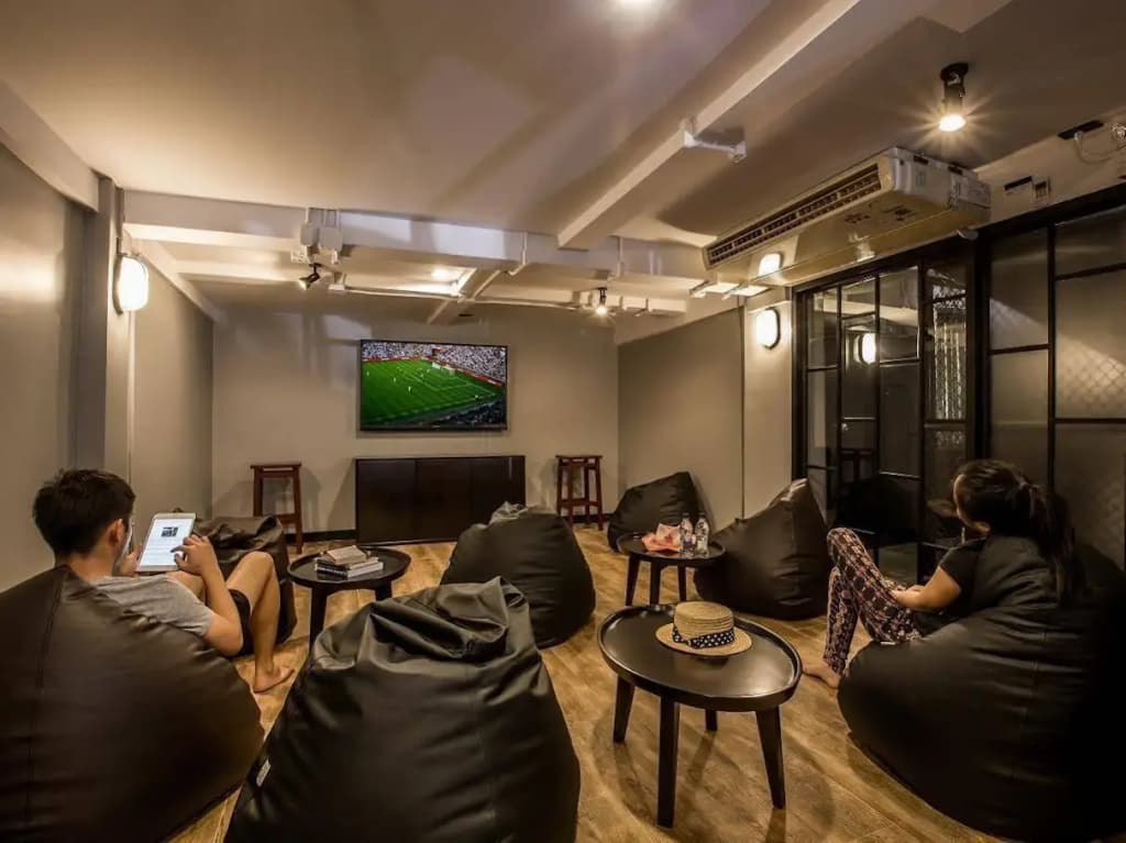Jellybean The Blocks Hostel Sukhumvit 10 - photo 14