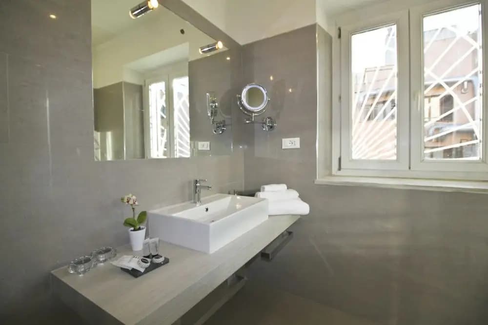AT Roman Penthouse - photo 7