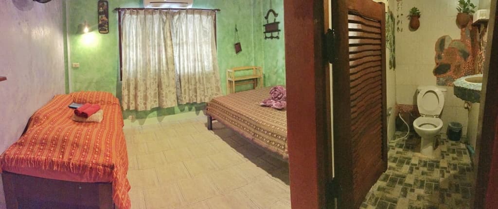 Shanti Lodge Bangkok - photo 1