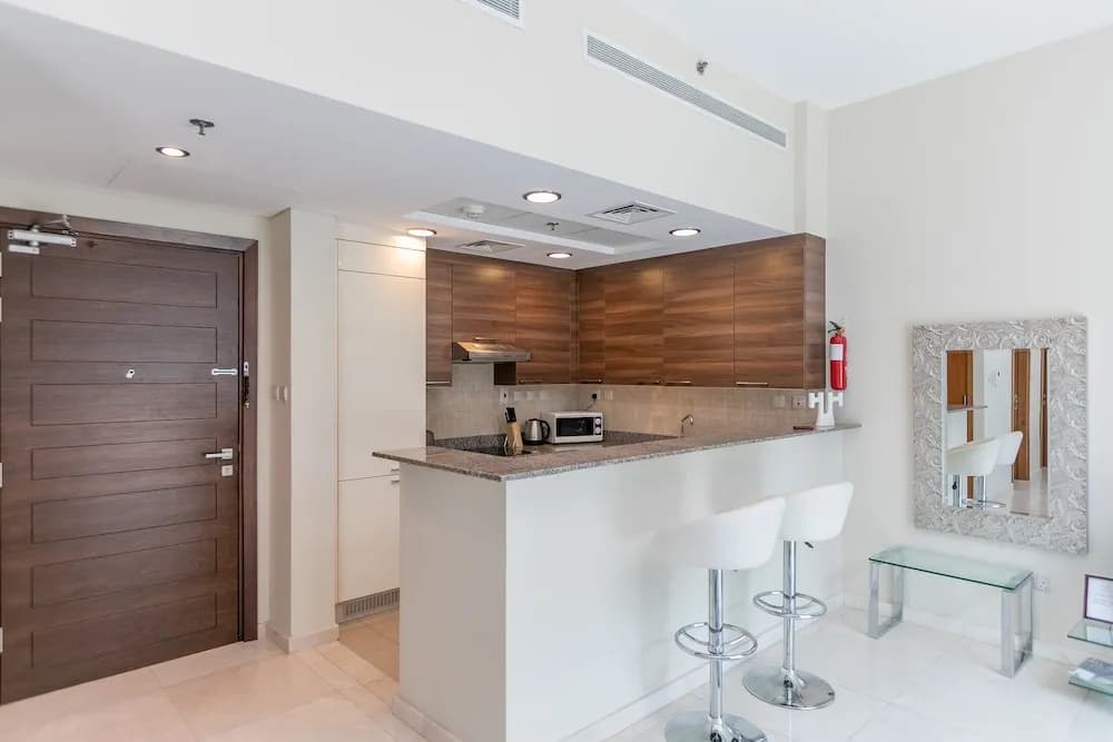 DHH - Bay Square - photo 17