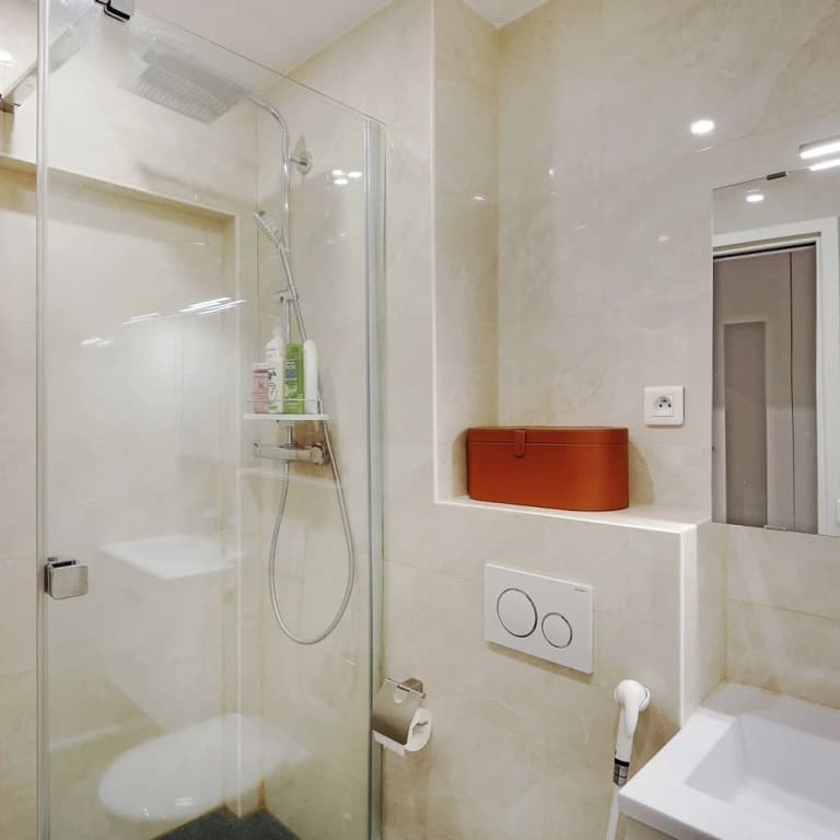 Modern Brunel Classic 1 Bed Apt With Balcony in Paris - photo 8