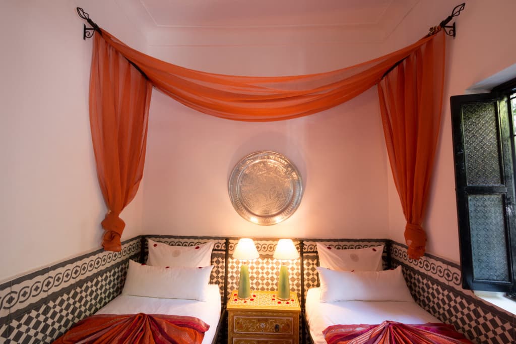 Riad Lhena - photo 3