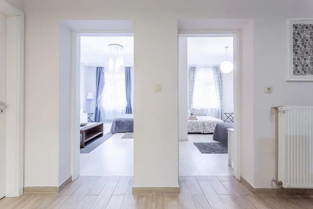 Goldcentral Apartment Grand Boulevard - photo 3