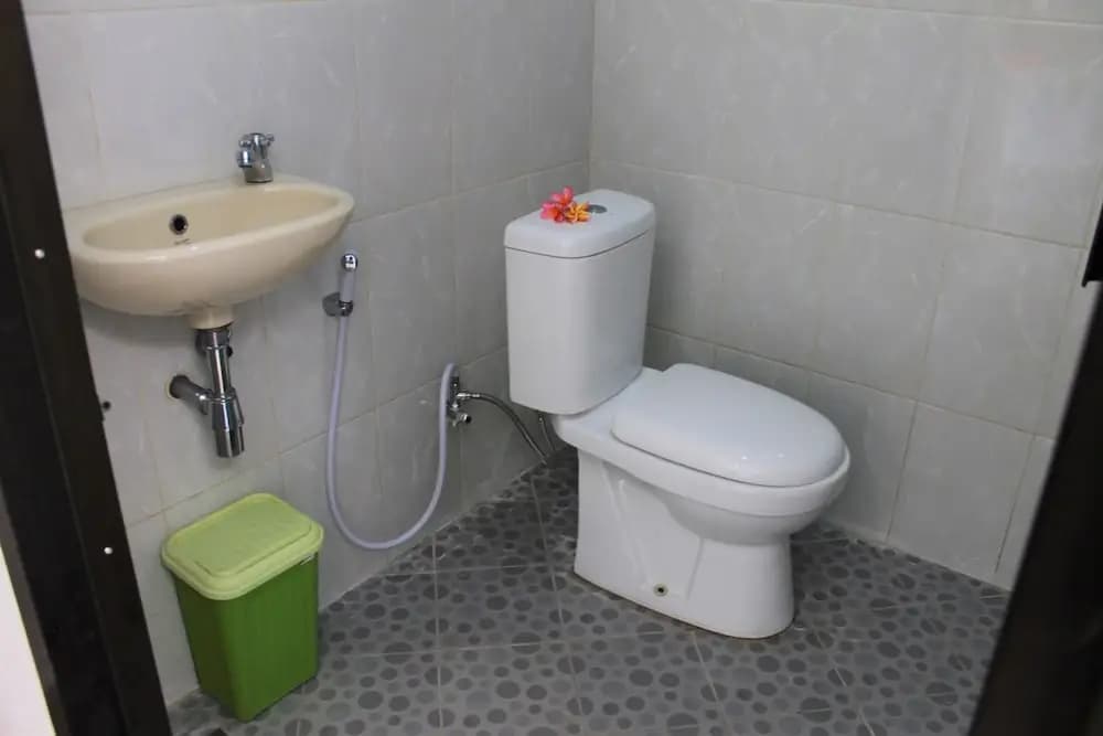 Yuliana Homestay - photo 23