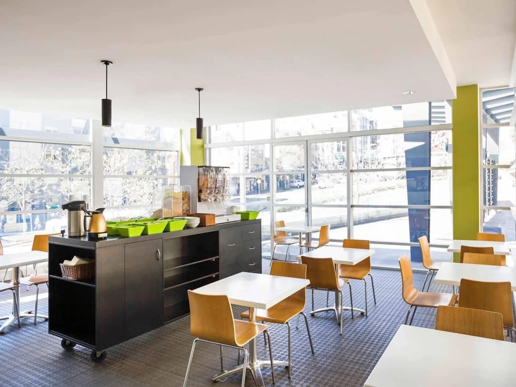 ibis budget Sydney East - photo 20