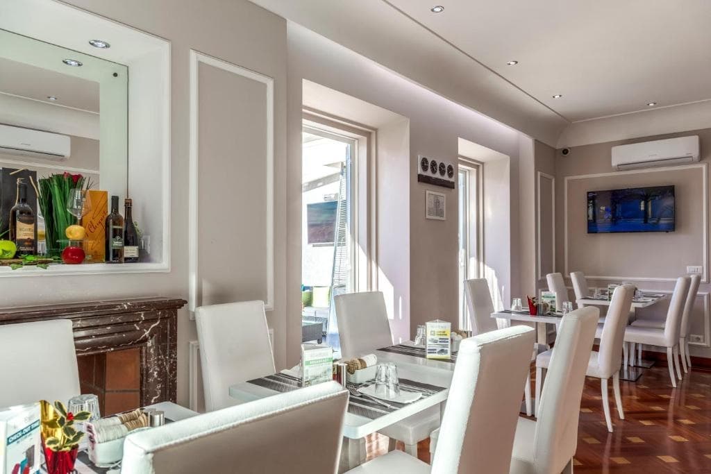 Relais Trevi 95 Boutique Hotel - photo 21