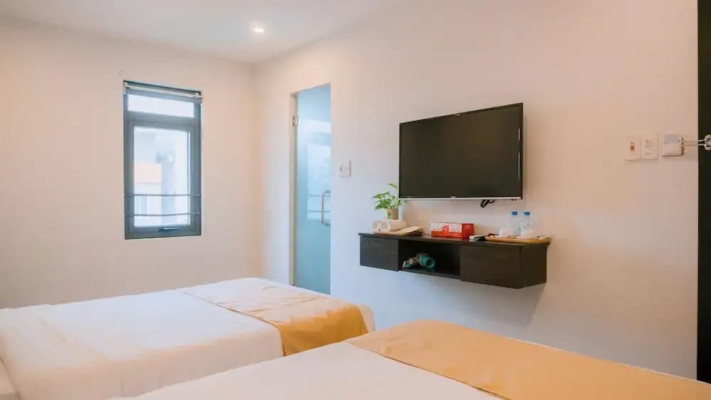 Horizon Front Beach Hotel Danang - photo 11