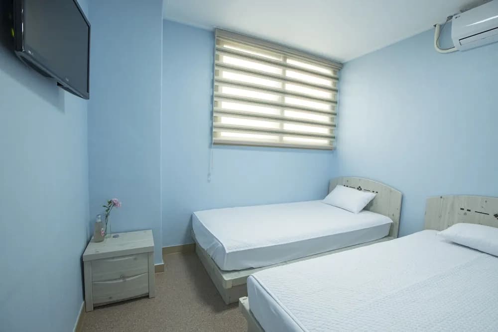 WELL PLUS BNB Guest House - photo 5