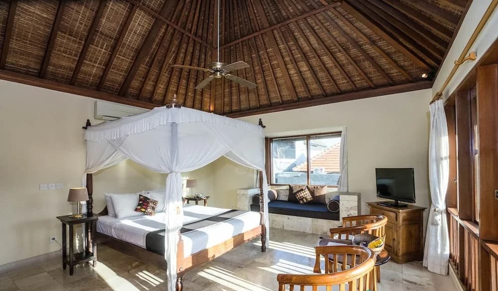 3 bedroom villa river side Legian - photo 2