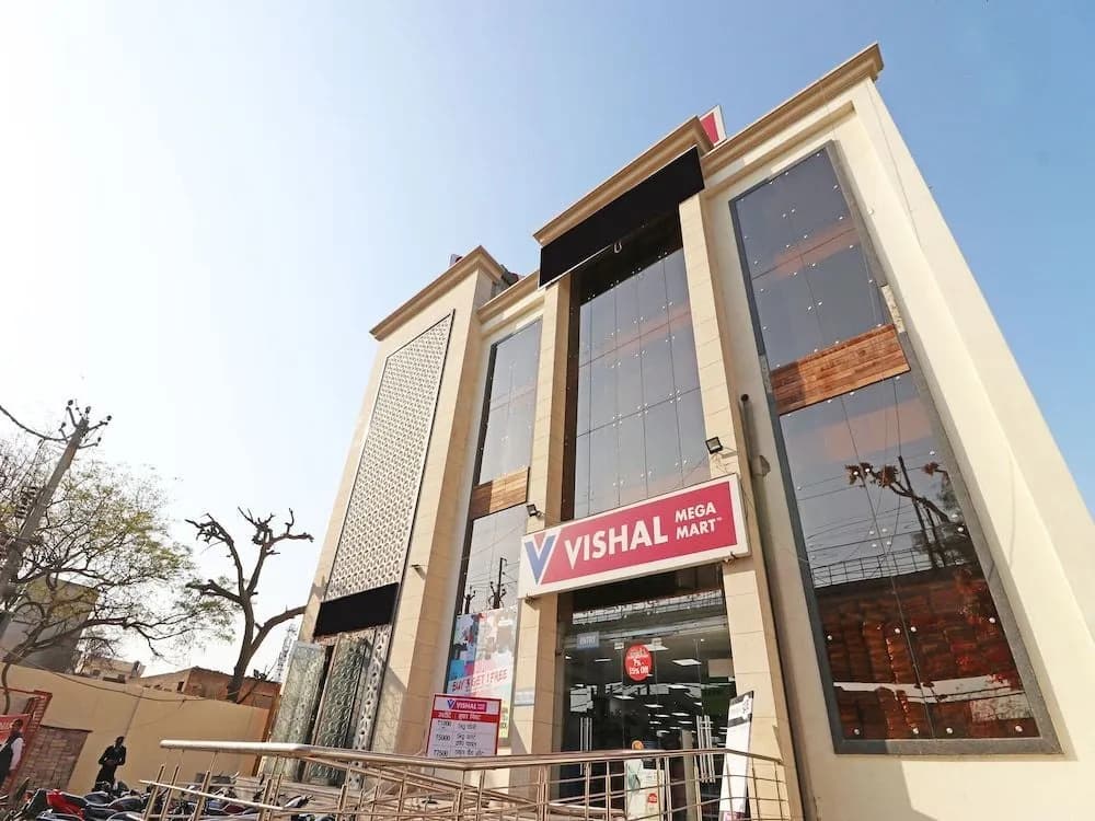 C Pearls Hotel  Banque by OYO Rooms - photo 1