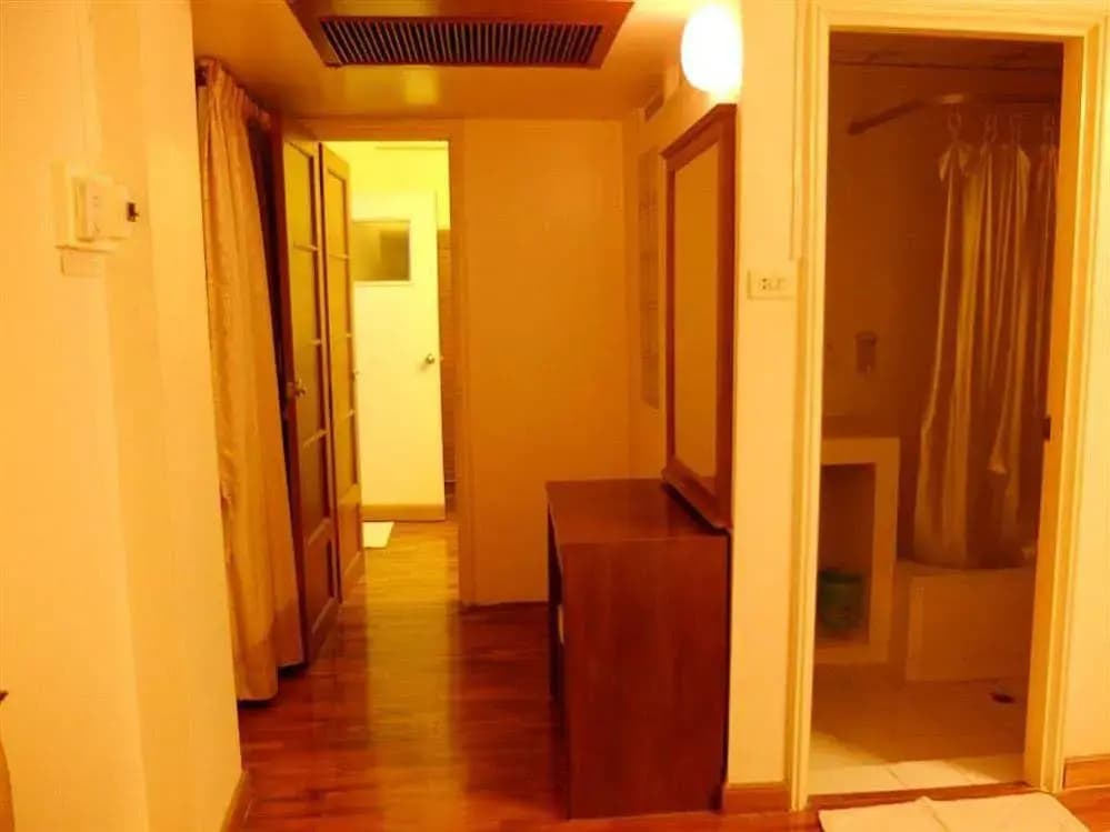 Buarawong Residence - photo 13