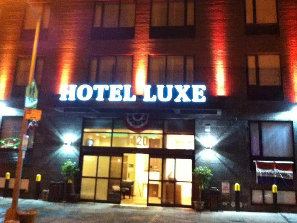 Hotel Lynx - photo 1