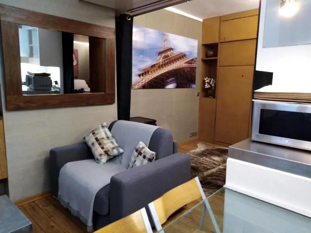 Paris Interiors Rentals - Le Marais Pompidou Center - photo 2