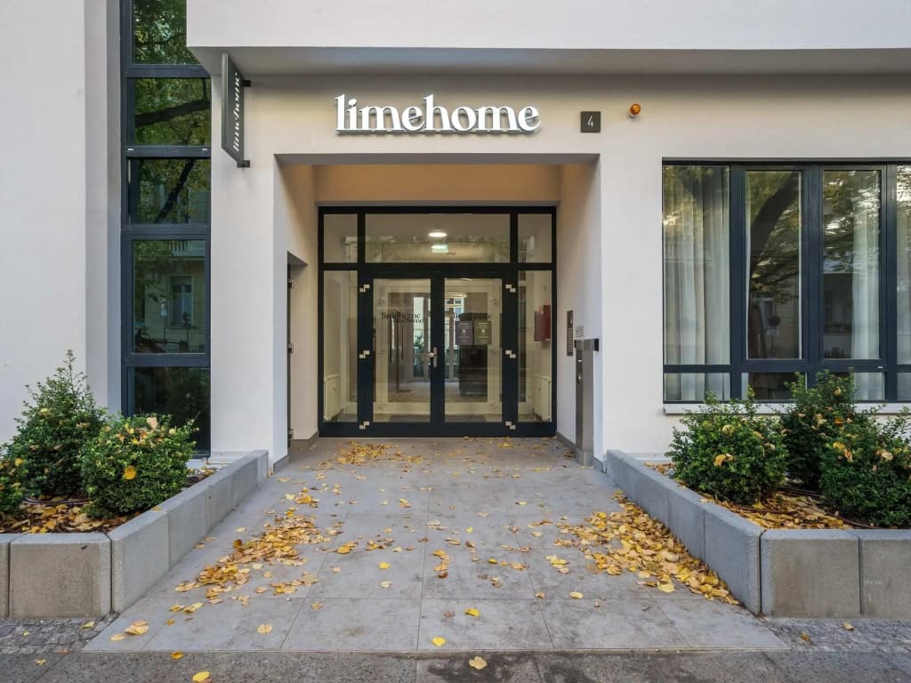 Limehome Berlin Luise-Henriette-Str. - photo 1