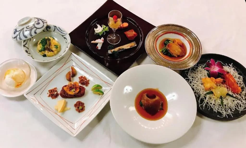 New Osaka Hotel - photo 15