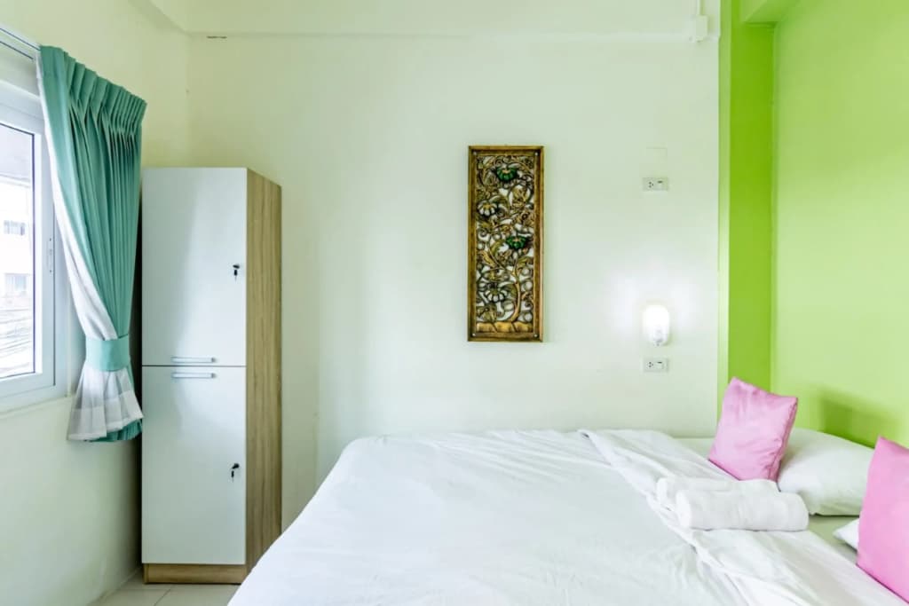 Sleep Dee Hostel - photo 28