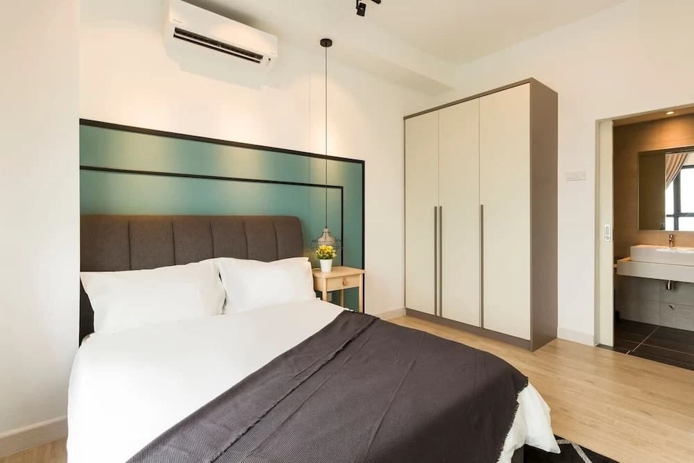 Modern 2Br Arte Suite By Guestready - photo 5
