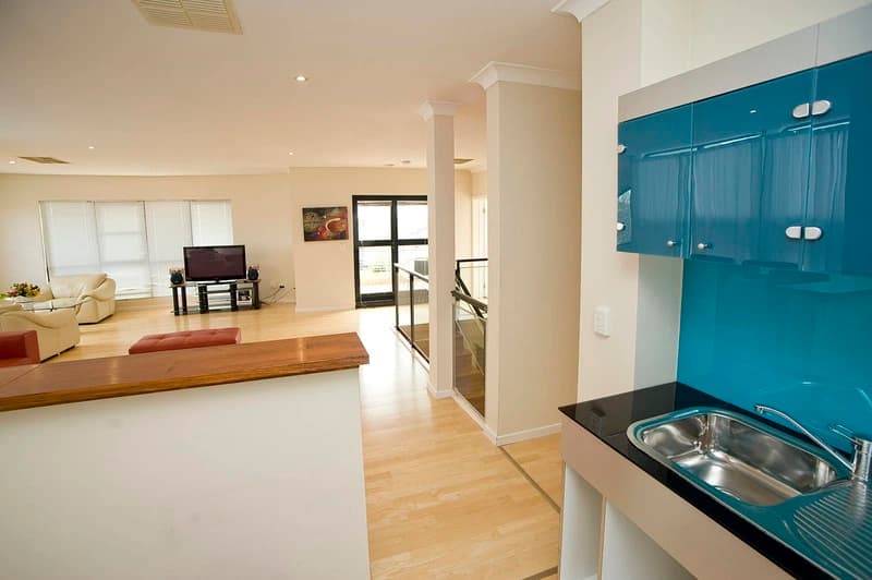 Villa De Marseilles - Melbourne - photo 19