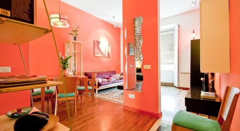 Plaza Mayor Flat - photo 2
