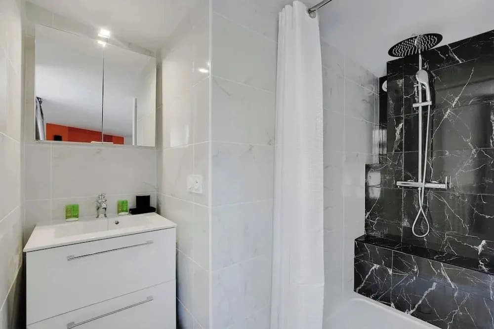 Appartement in the Heart of Paris Opera - photo 8