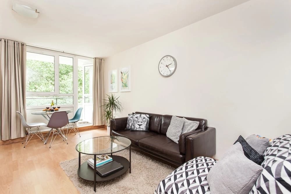 Regents Park & Euston Studio Apartment - photo 1
