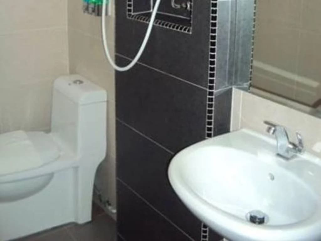GM City Hotel - photo 8