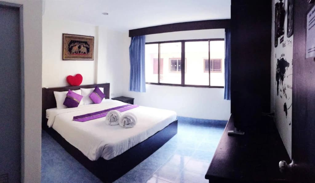 Patong Ours Guesthouse - photo 4