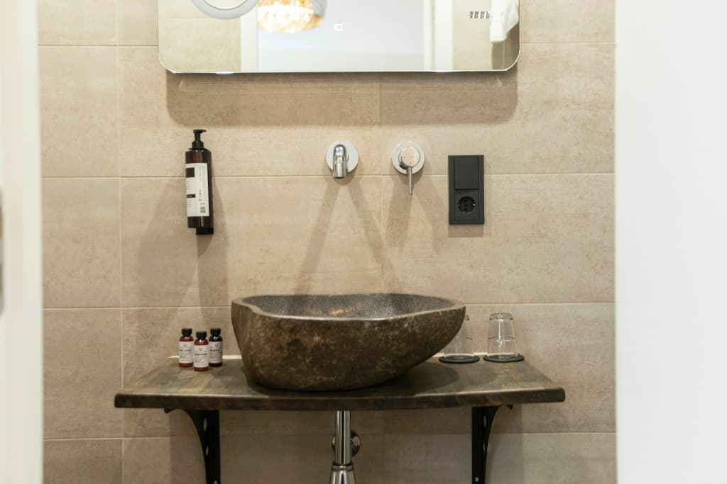 Quentin Leidse Square Hotel - photo 9