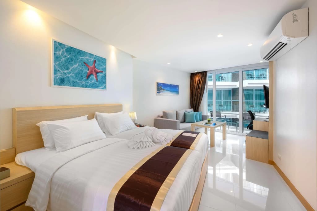 The Beachfront Hotel Phuket - photo 34