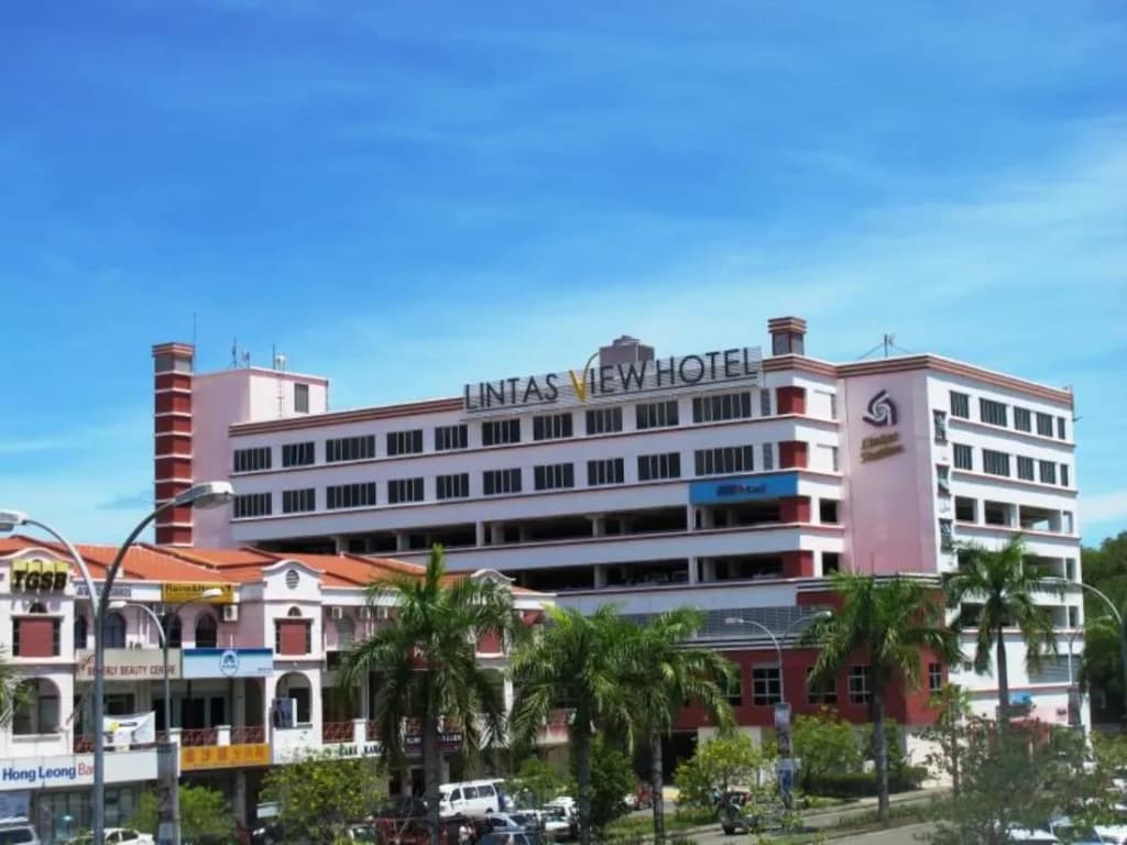 Lintas View Hotel - main photo