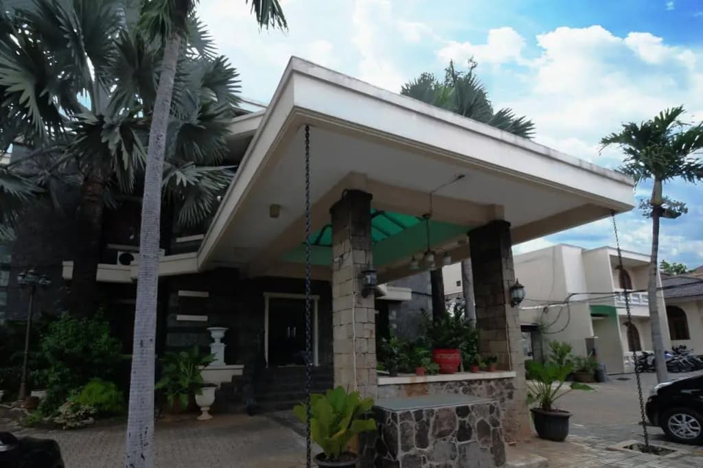 Arimbi Pejaten Suites - photo 16