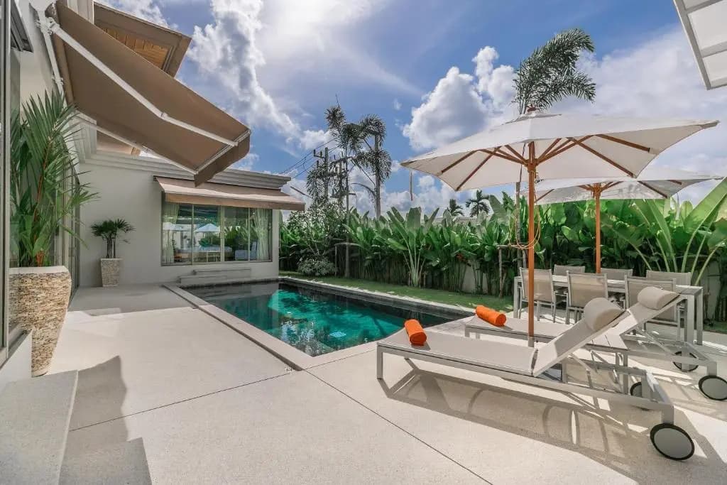 Modern 3BR Villa with Private Pool & BBQ - photo 10