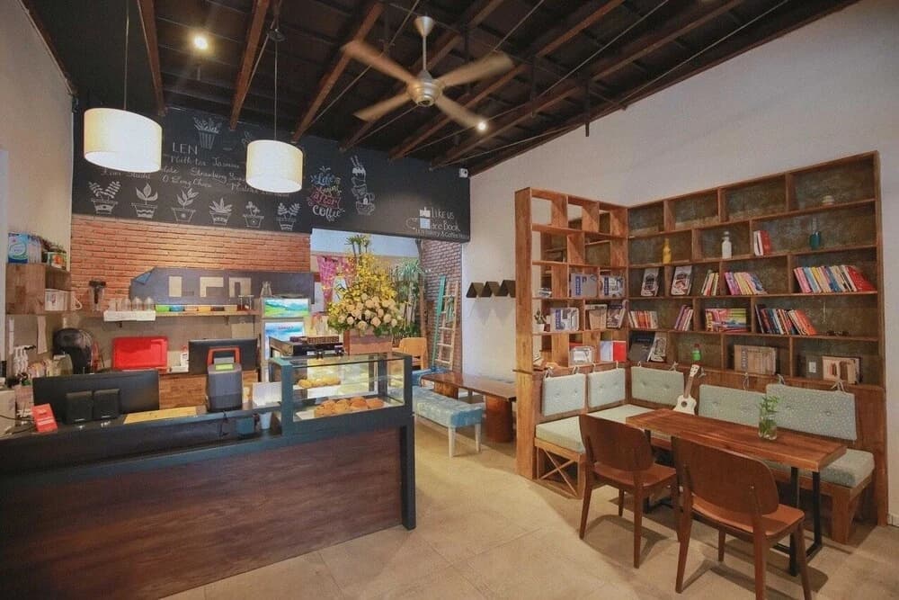 Len House - photo 12