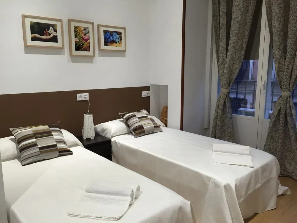 Hostal en Madrid LM Rooms Opera - photo 3