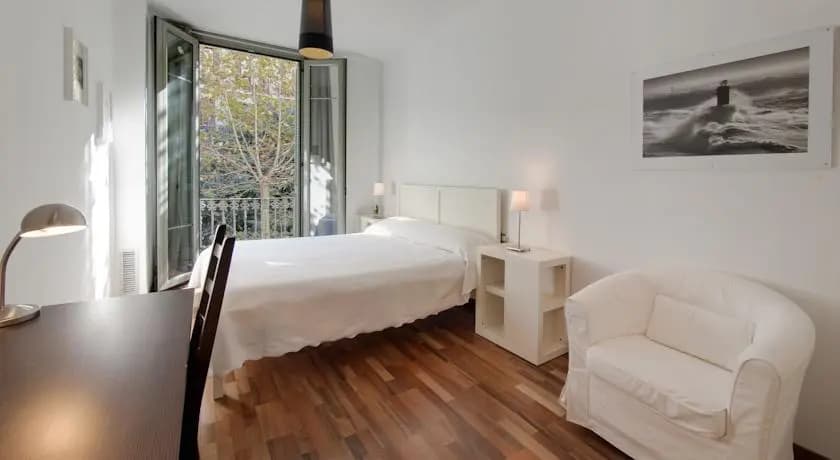 Habitat Apartments Arc De Triomf - photo 2