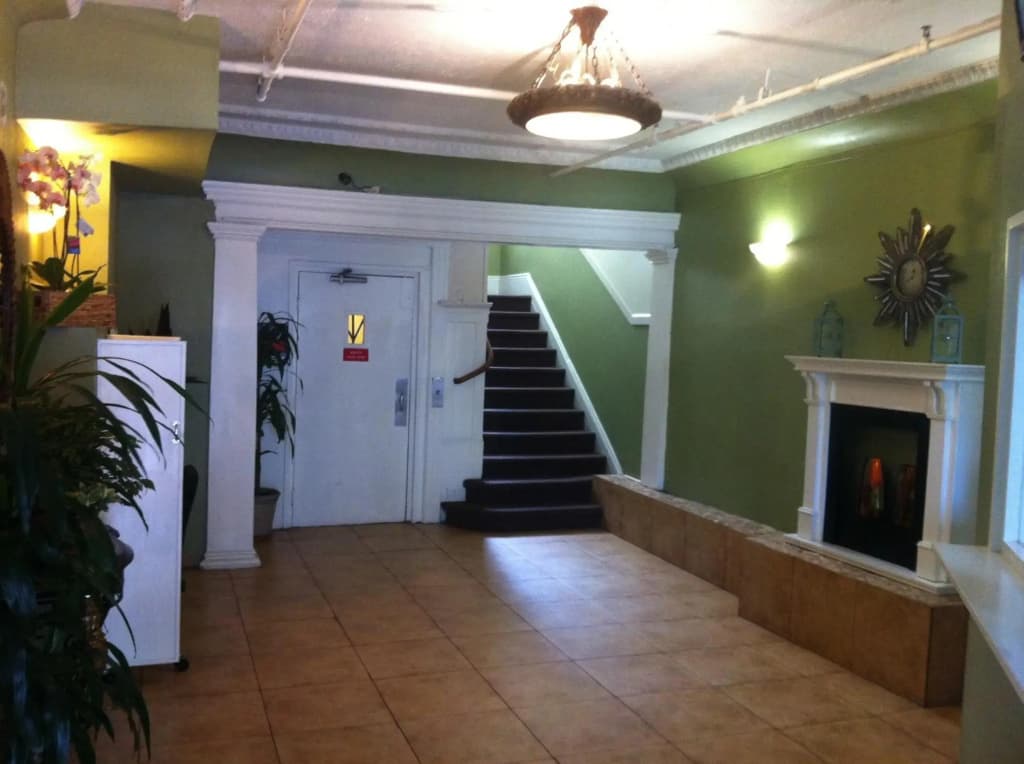 Cable Car Hotel - photo 12