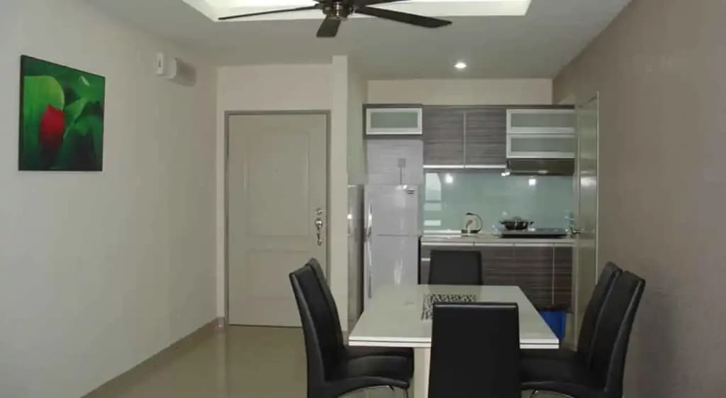 Duta Hotel & Residence - photo 5