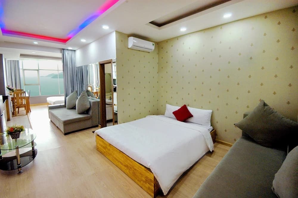 Handy Holiday Nha Trang Beach Apartment - photo 5