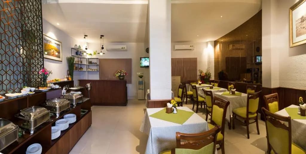 Cherry Hotel Central - photo 19