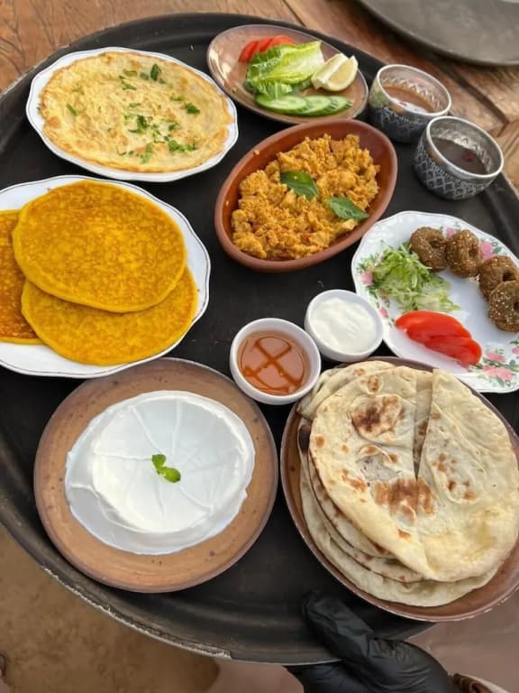 Al Khayma Camp "Elite Glamping & Dining in Experience" - photo 10