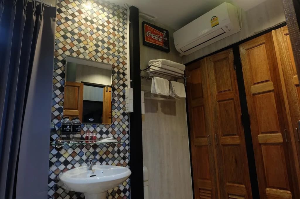 Sleep Walker Poshtel - Hostel - photo 7